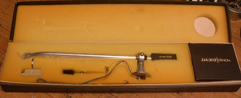 Nippon Columbia Denon DA-302 tonearm with original headshell, boix * PERFECT