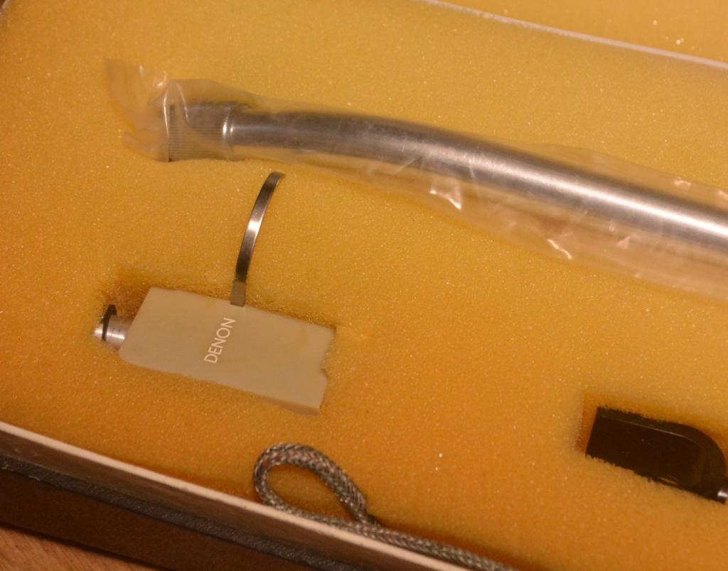 Nippon Columbia Denon DA-302 tonearm with original headshell, boix * PERFECT