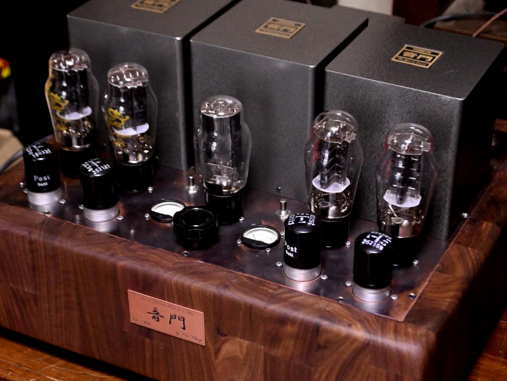 2A3 PSE tube amplifier with special order made transformer and walnut case