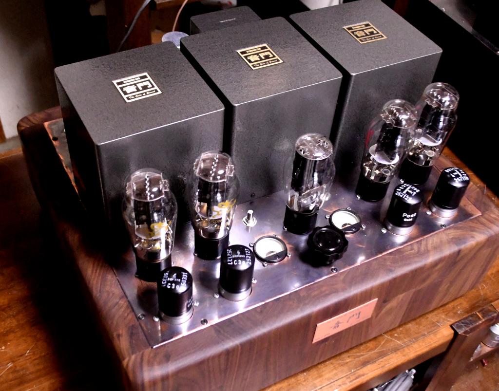 2A3 PSE tube amplifier with special order made transformer and walnut case