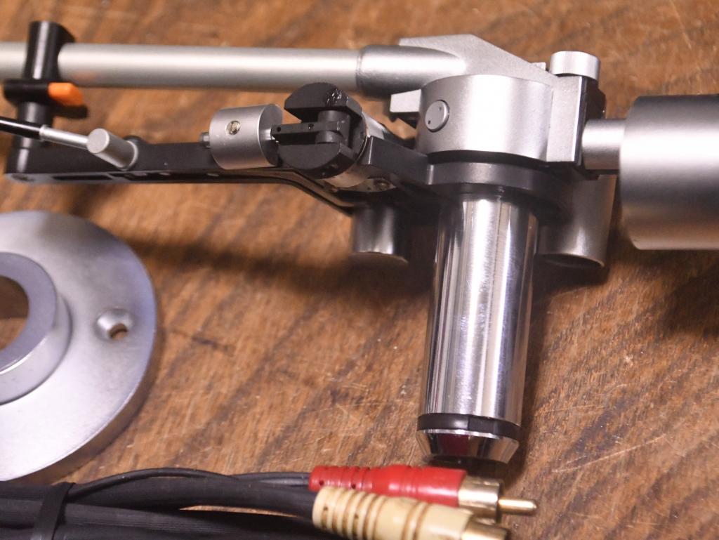 Details about Audio Technica AT-1010 tonearm with original headshell and cable