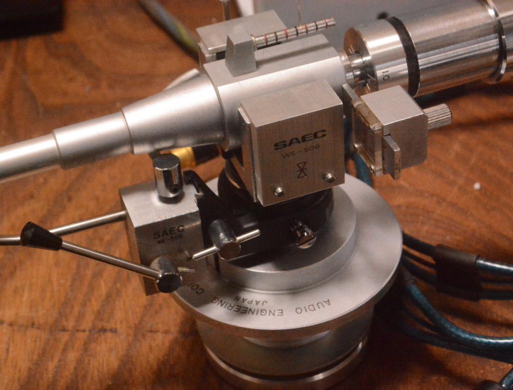 SAEC WE-506/30 12 inches long tonearm with lifter mechanism, cable* VG condition