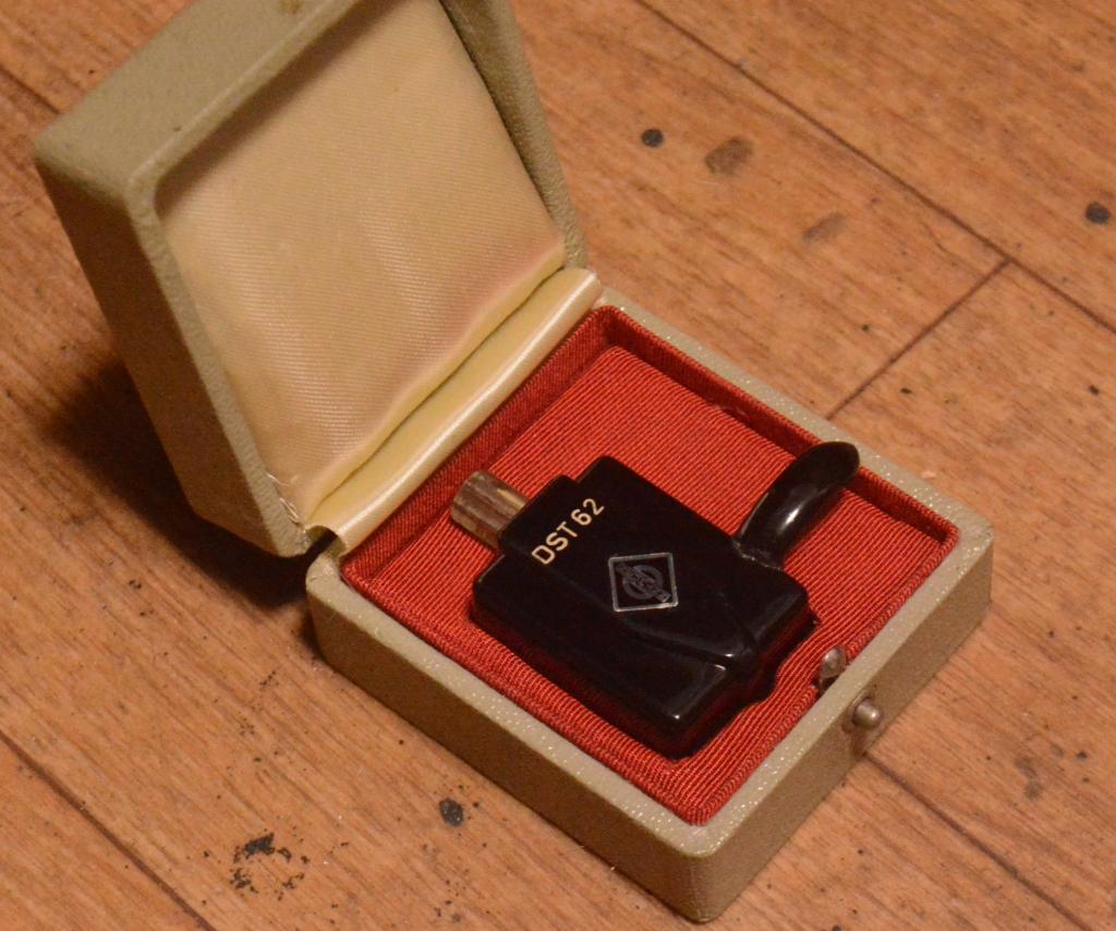 The Legend !!! Neumann DST-62 cartridge * Perfect condition #577