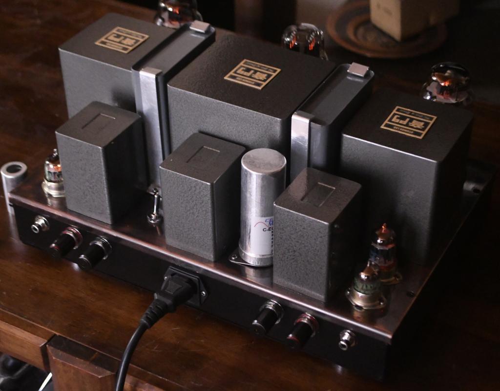 Special order made EL-156SE tube amplifier * output 12W