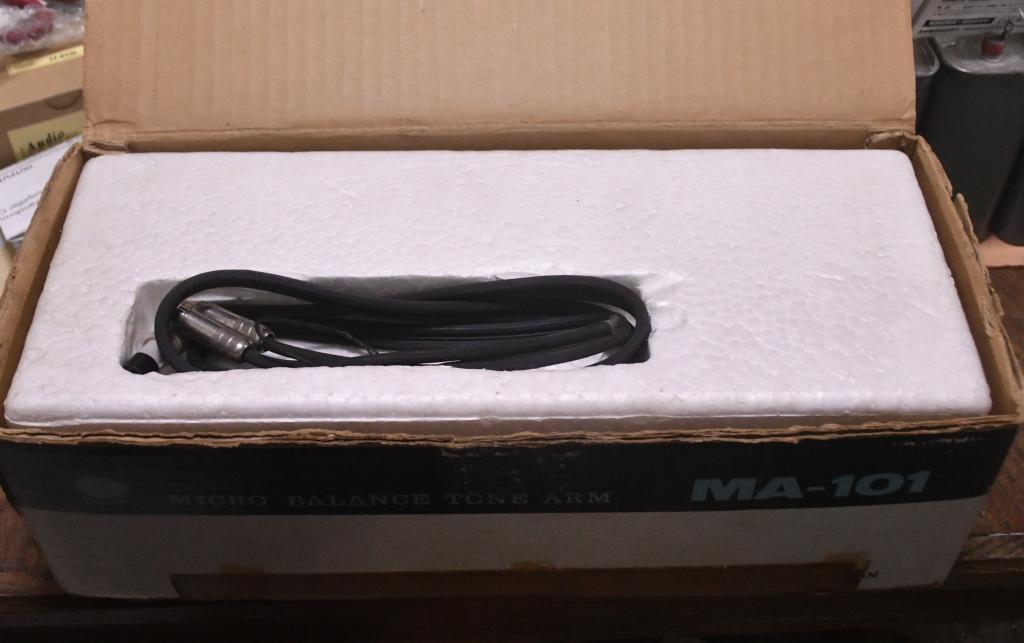 Micro seiki MA-101 10 inches long tonearm of Micro seiki with box, manual and cable * MINT