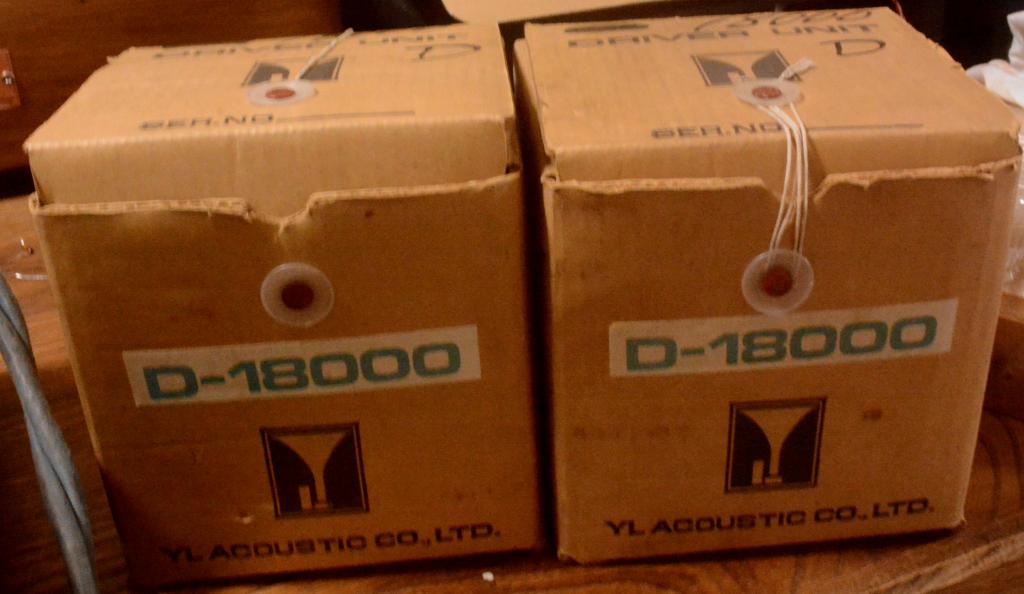 Pair New old stock YL-D18000 * checked by ALE Acoustic 5K-22KHz * matching pair