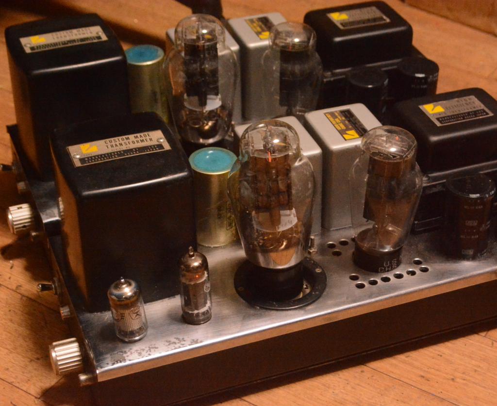 Gallery Stereo Q 300B monobock x 2 ALL Luxman transformer * Perfect sound