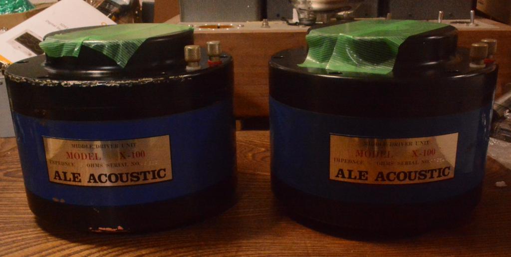 Pair ALE Accoustic X-100 for mid-low range * checked by ALE Acoustic 60-1000Hz * matching pair