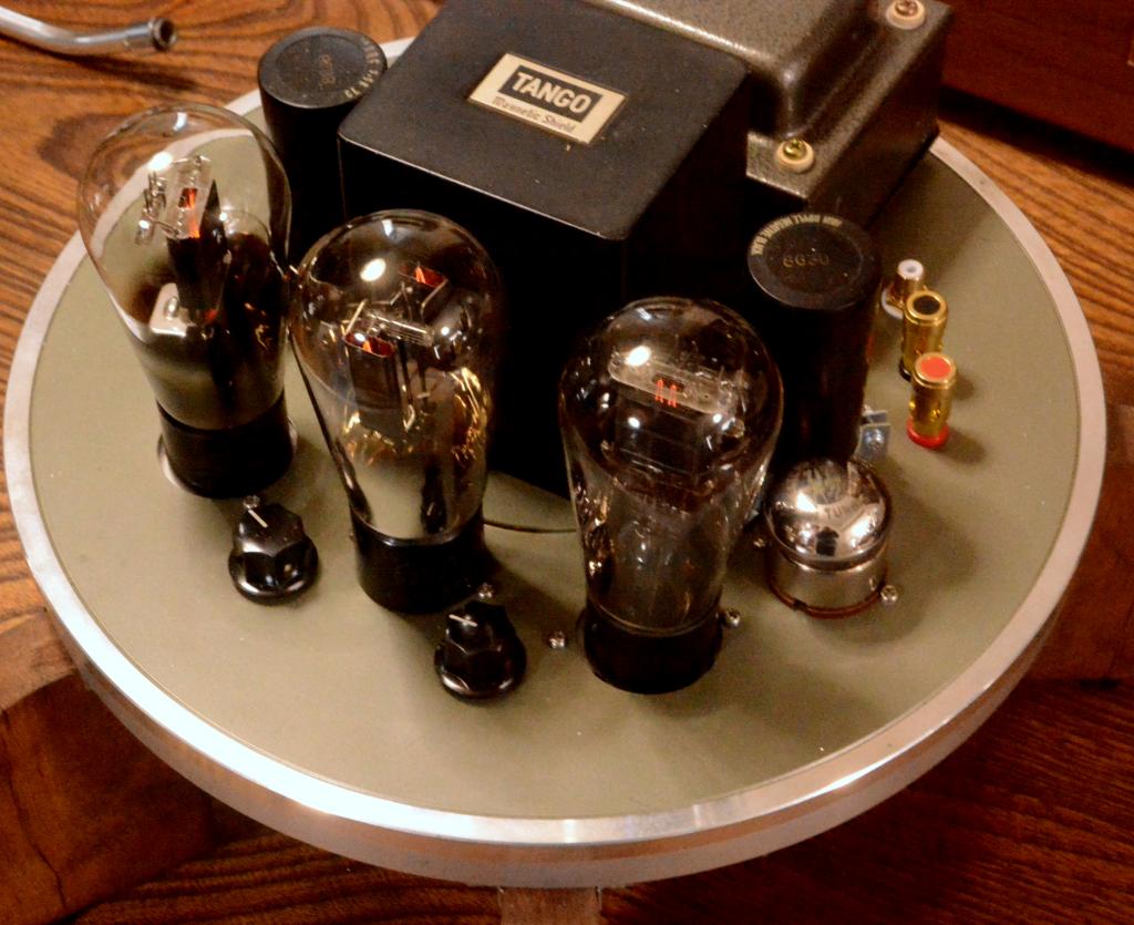 46 SE tube amplifier with　Sachsenwerk transformer driving tube 717A