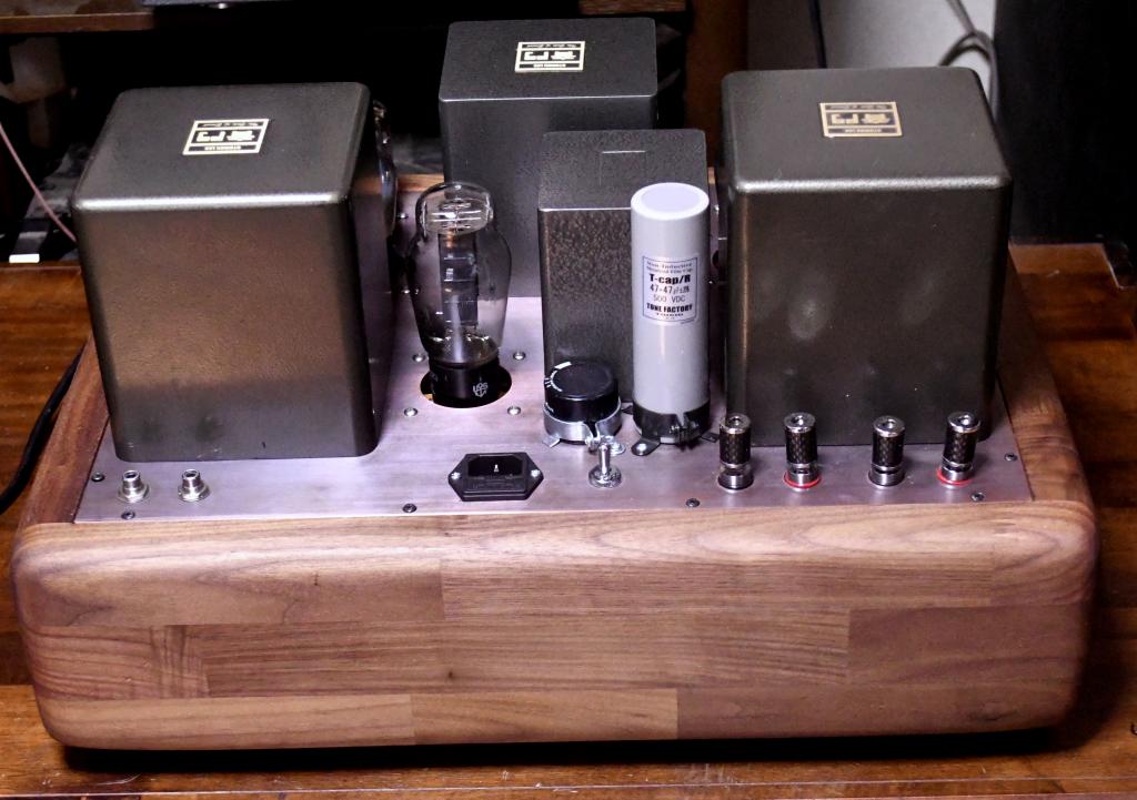 45 PSE tube amplifier with special order made X series transformer and walnut case