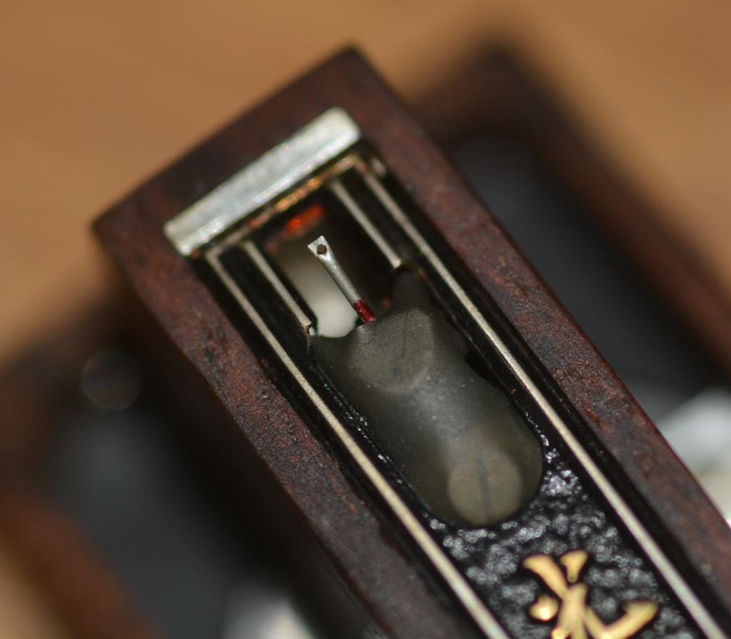 Prototype Litmited Mono Koetsu Rosewood cartridge for professional * Perfect condition