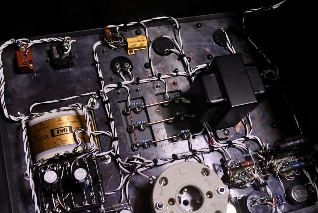 211 SE tube amplifier class A1 monoblocks 25W output