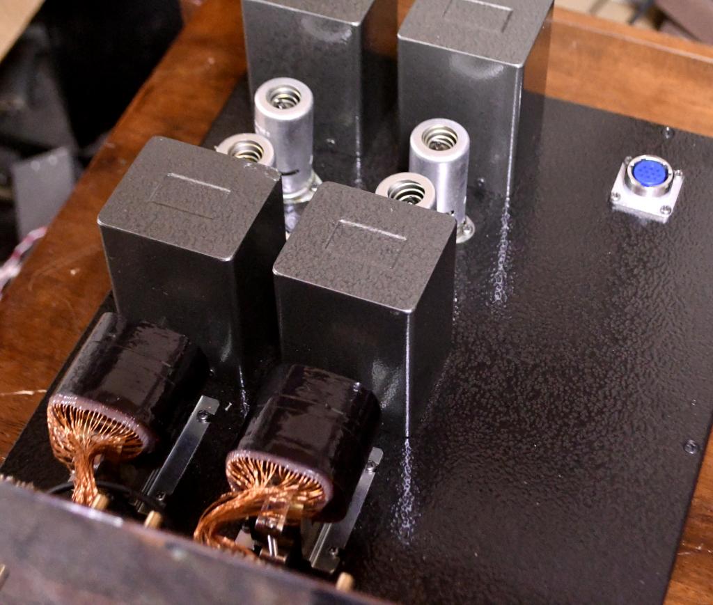 Special order made preamp with Finemet transformer attenuators, 300B as regulator tubes