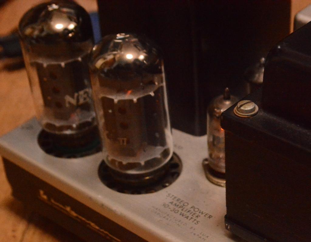 70s year Luxman MQ-60 tube stereo ampilifier with OY series output transformer