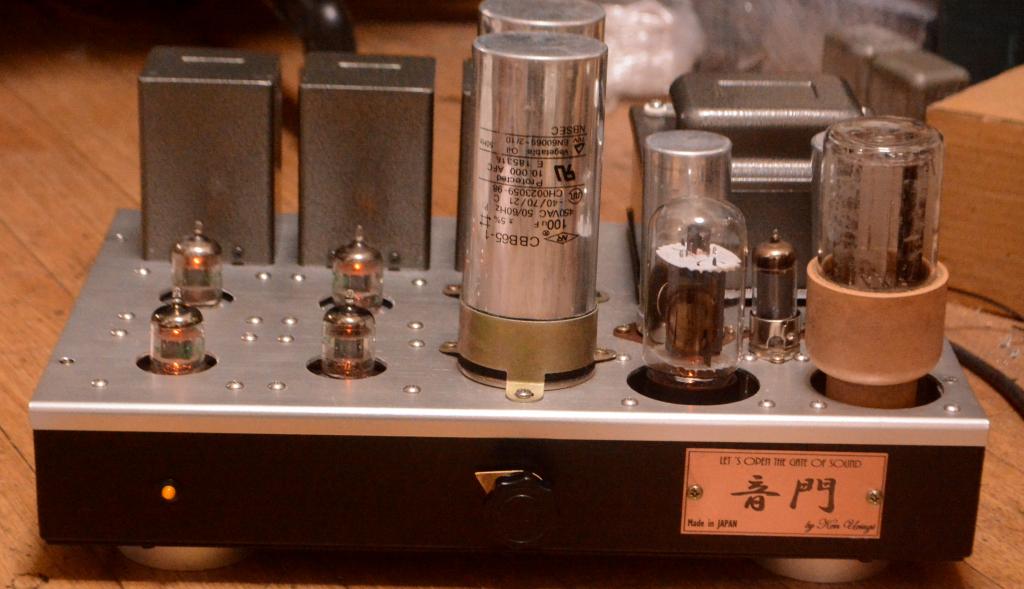  MM phono preamp CR type with NP-216 ouput transformer * ALL tubes are 396A, 6L6 tube for regulation
