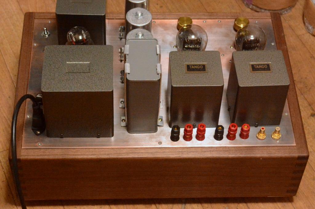 45 SE tube amplifier amp for mania with Walnut wooden case, pure silver wire, driving tube 717A