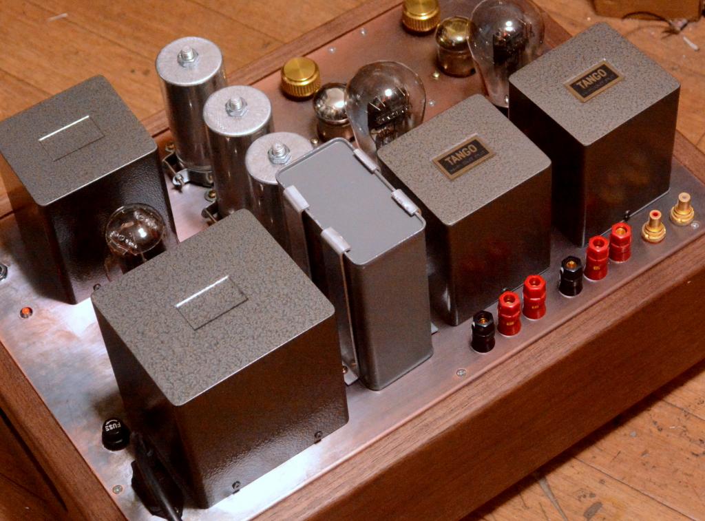 45 SE tube amplifier amp for mania with Walnut wooden case, pure silver wire, driving tube 717A