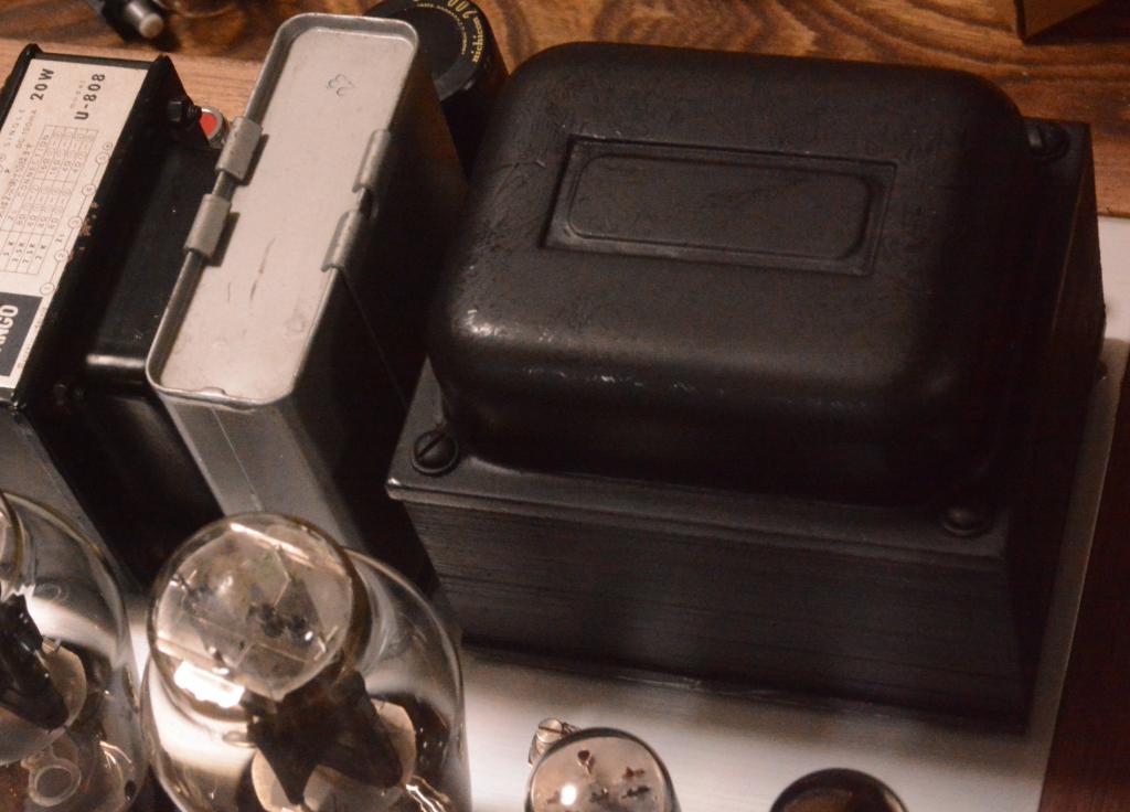 WE91B type 300B SE stereo tube amplifier with 50s year WE wiring, Walnut case 100V input