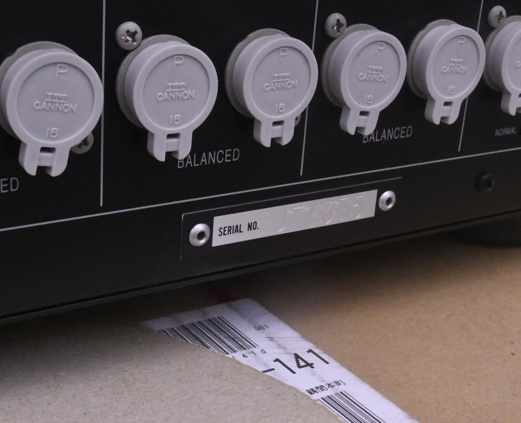 Accuphase DF-45 channel divider network for 2,3,4 ways with original manual