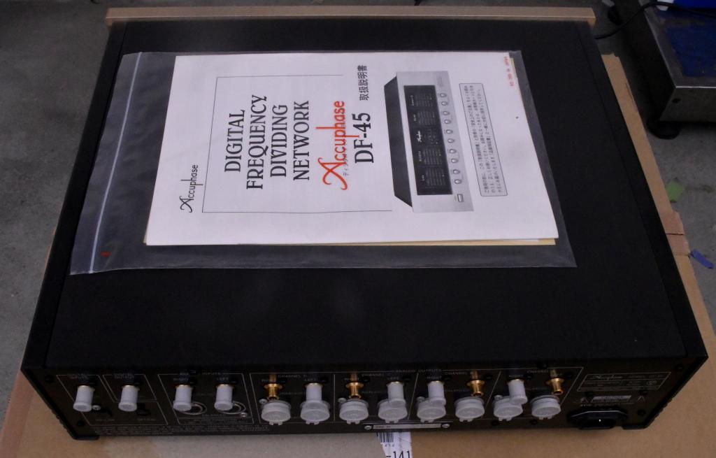 Accuphase DF-45 channel divider network for 2,3,4 ways with original manual