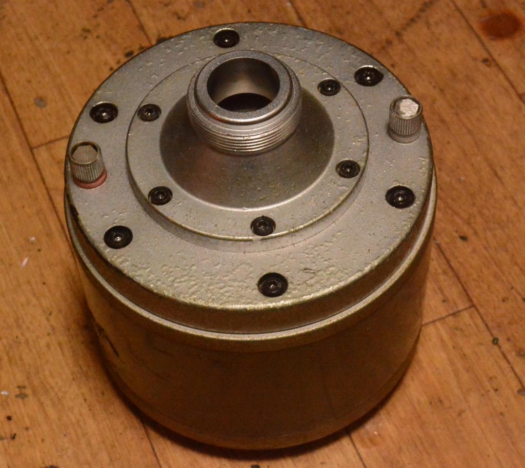 YL Accoustic D-75000 for mid-low range * checked by ALE Acoustic 70-1000Hz