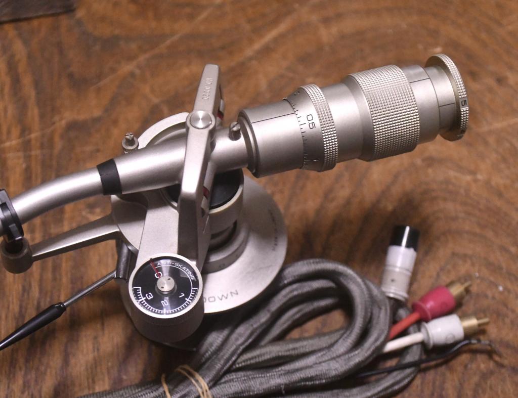 Technics EPA-100 tonearm boron titanium