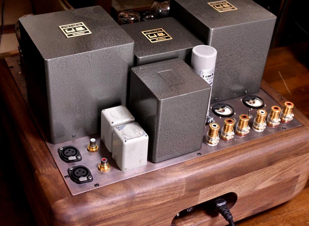45 PSE tube amplifier with special order made X series transformer and walnut case
