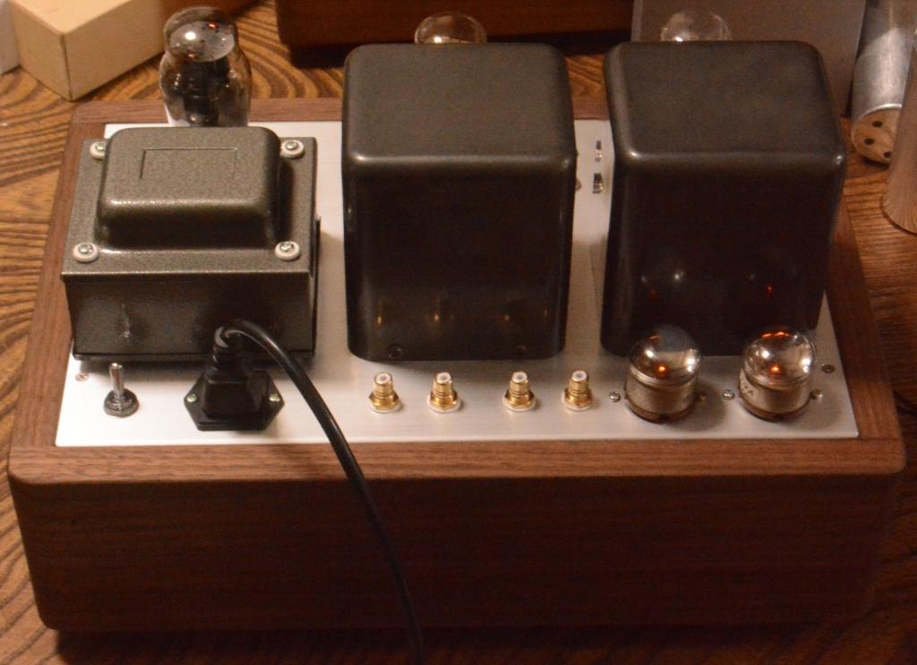 45 SE tube amplifier/headhphone amp driving tube 717A