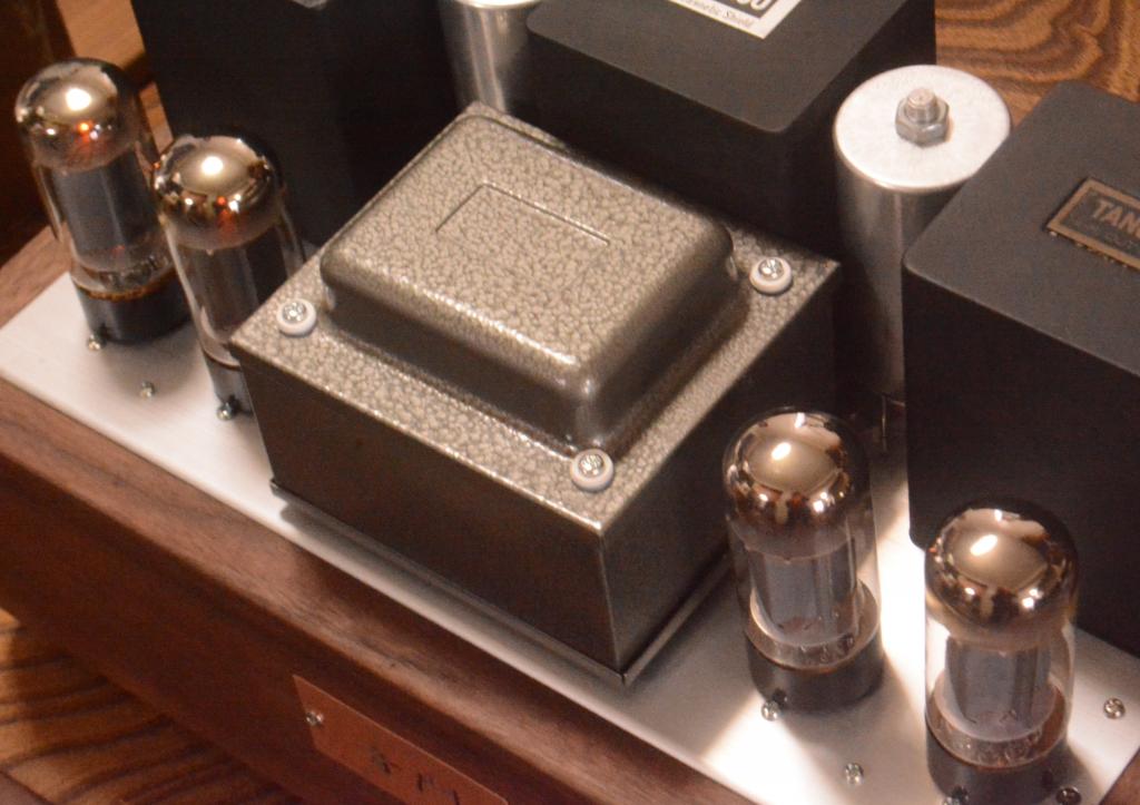 Special order made 6L6 PP tube amp with deluxe Walnut wooden case