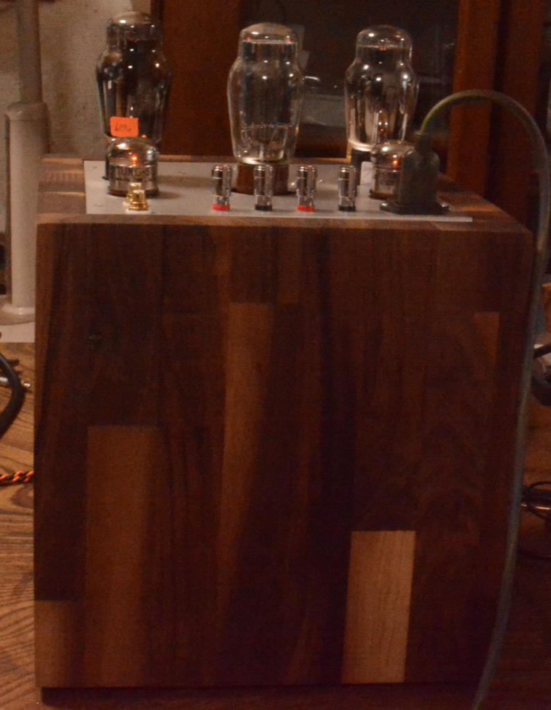 "The Tesseract" 47 SE tube amplifier 2W output * All tubes included