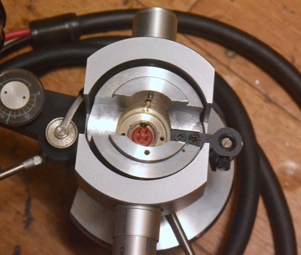 Micro seiki MX 282XP with Ortofon MC-20 cartridge