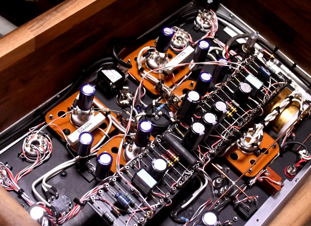VT-62/801 para SE tube amplifier, headphone amplifier included