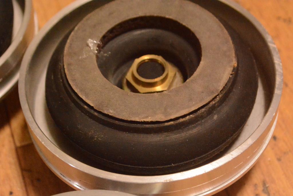 MICRO SEIKI MSB 100 shock absorber for Turntable