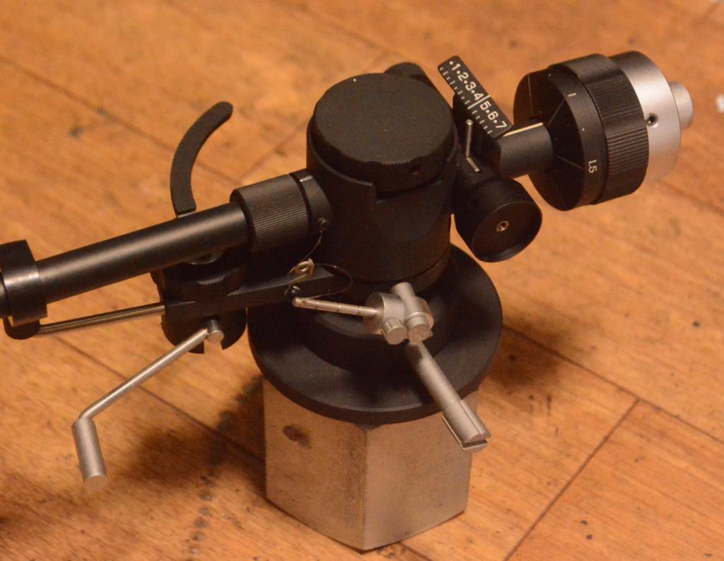 Audio Craft AC-3000MC long type tonearm one pivot oil damped type