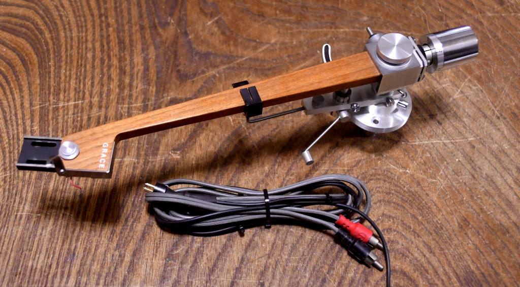 Grace G-714 wooden tonearm with headshell, cable
