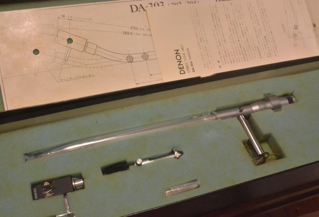 Nippon Columbia Denon DA-304 tonearm with original box, headshell * PERFECT