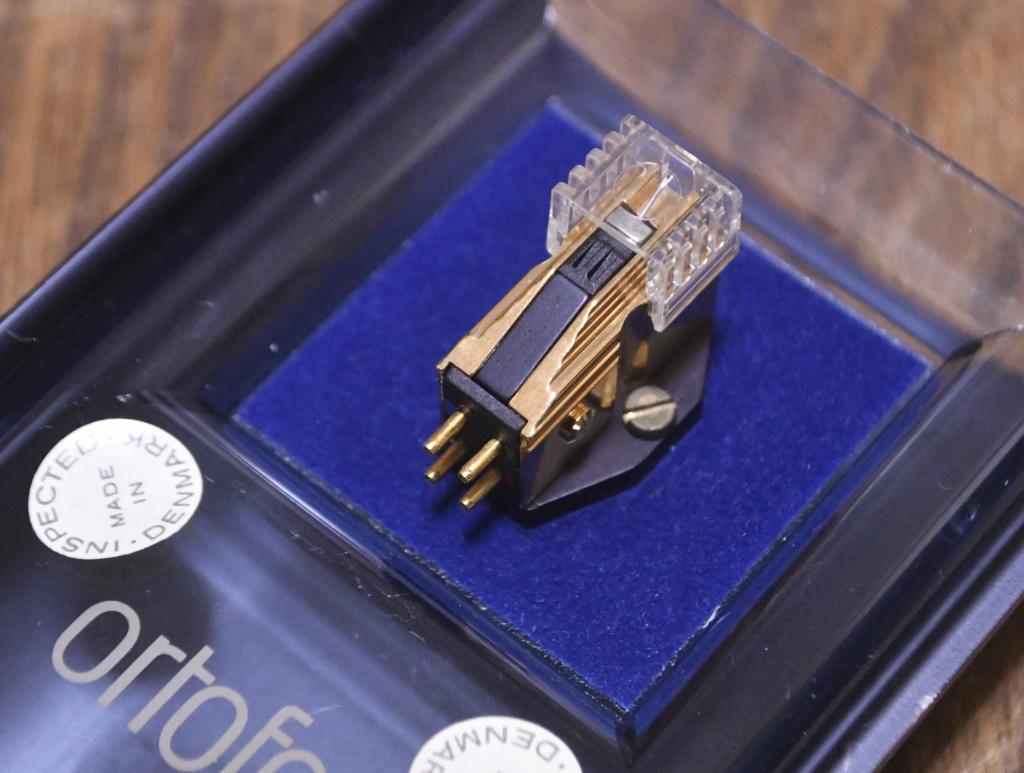 Ortofon MC-ER (ERIK ROHMANN) SIGNATURE MC Cartridge with original headshell