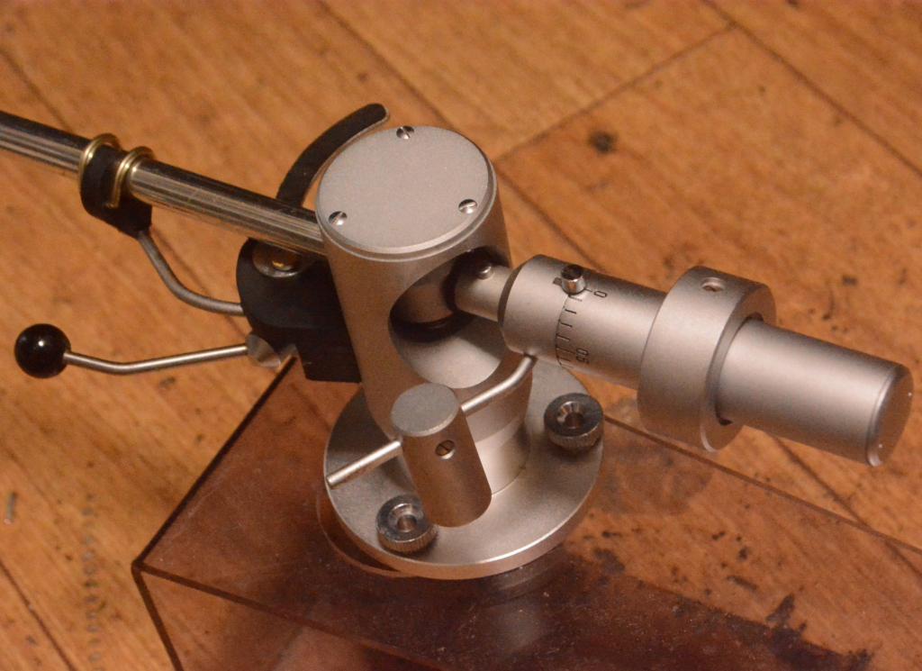 Fidelity Research FR-24S tonearm with cable