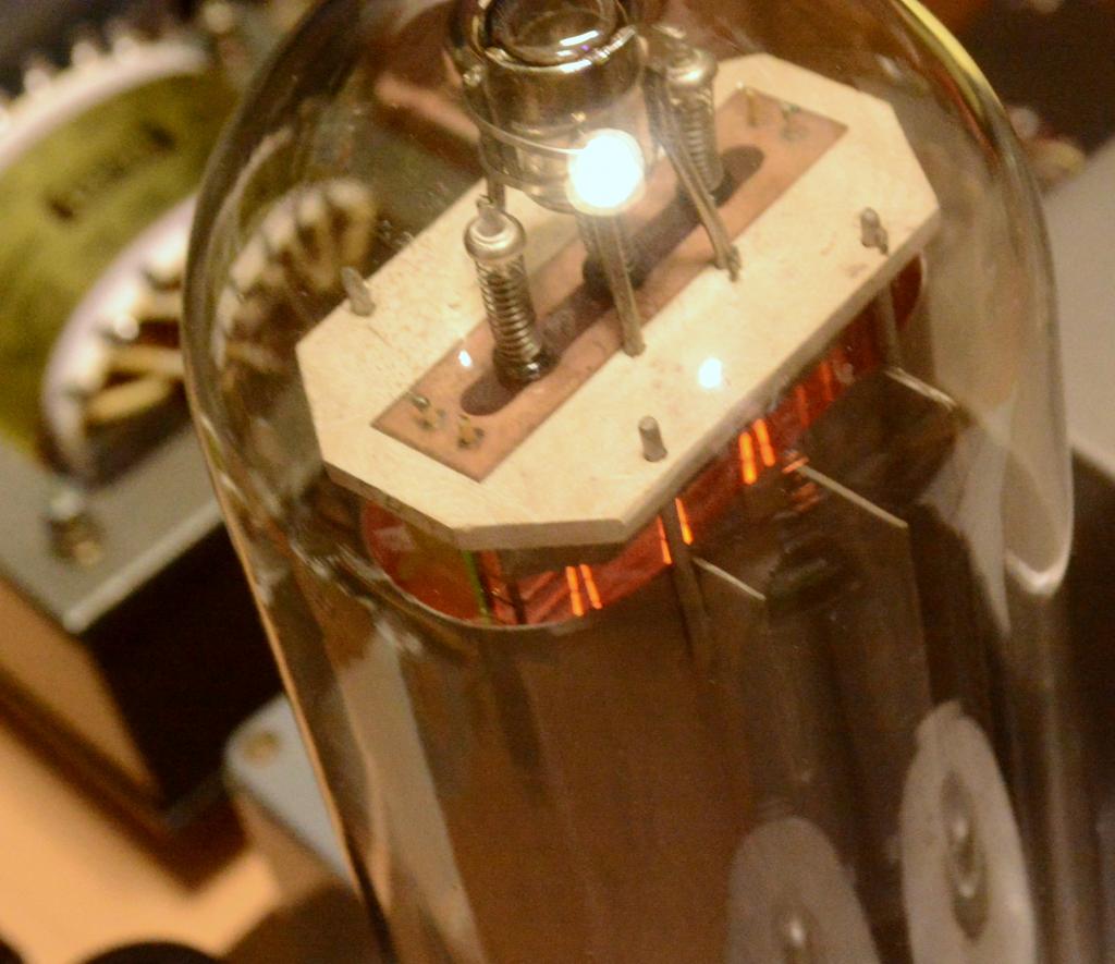 STC 4212 drive by 300B tube amplifier mono block x 2 * No tube included !!!