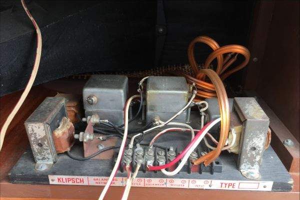 Pair Klipsch Klipschorn speaker