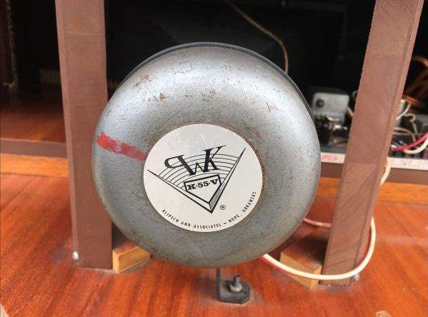 Pair Klipsch Klipschorn speaker