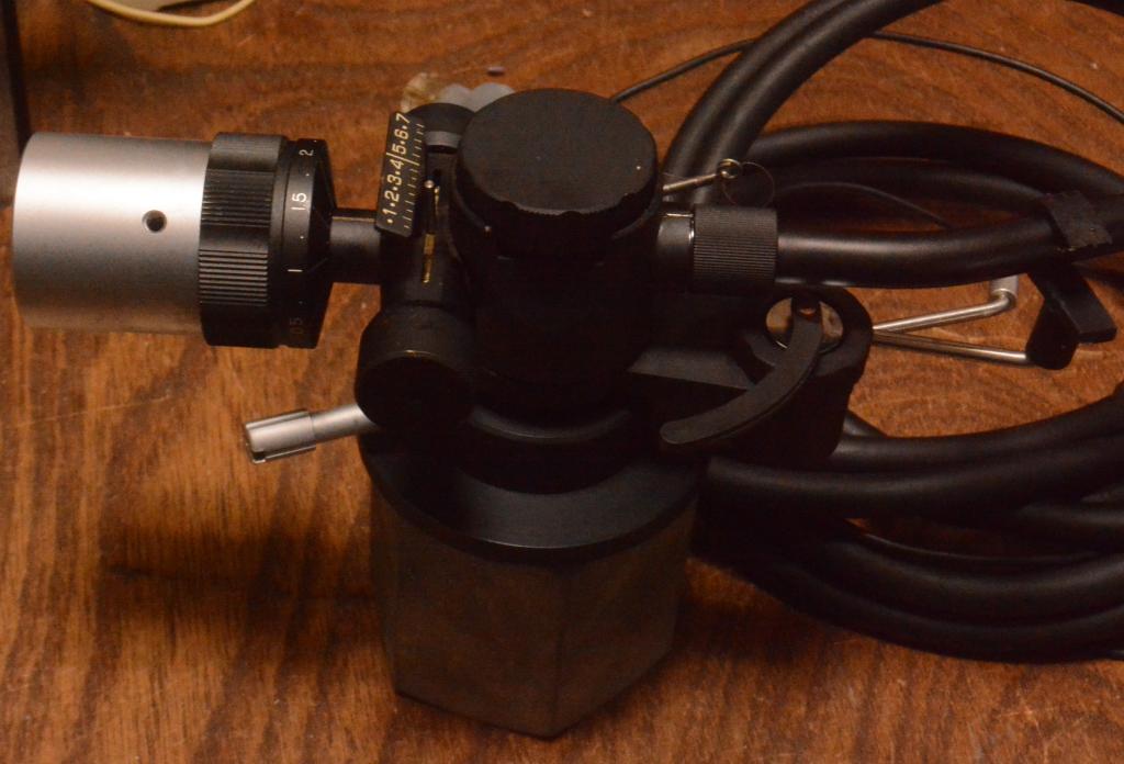 Audio Craft AC-3000MC tonearm one pivot oil damped type