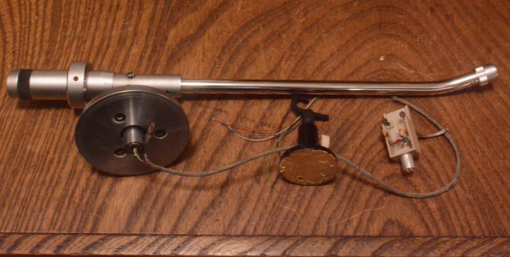 Nippon Columbia Denon DA-304 tonearm with Denon headshell * PERFECT
