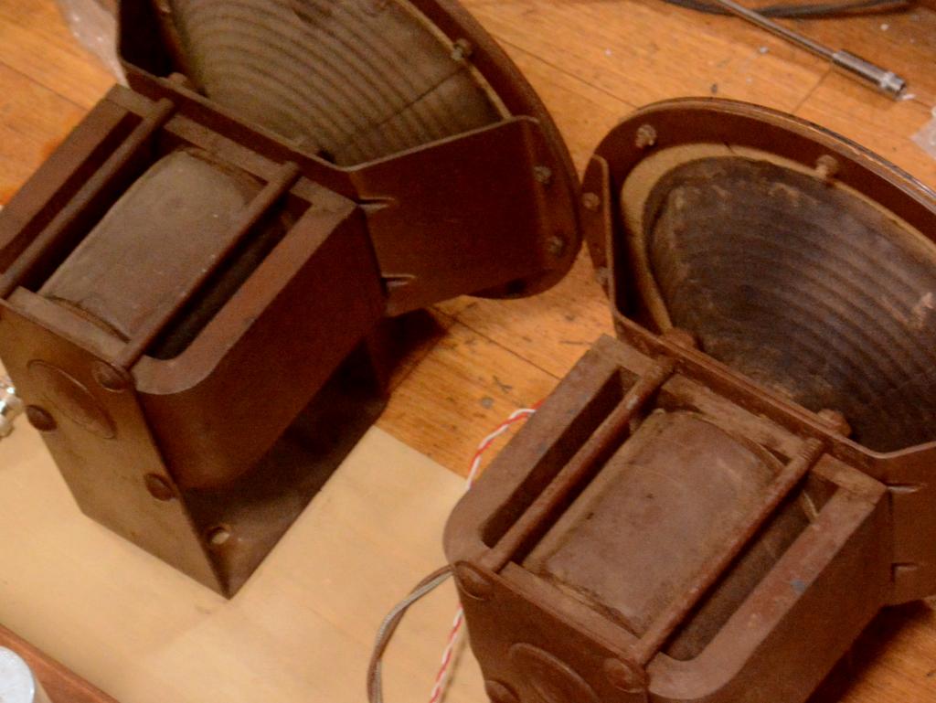 45 SE tube amplifier amp for mania with Walnut wooden case 717A and RCA field coil speaker