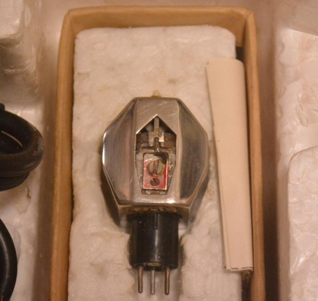 50s year EMI EPU-100 stereo tonearm with cartridge