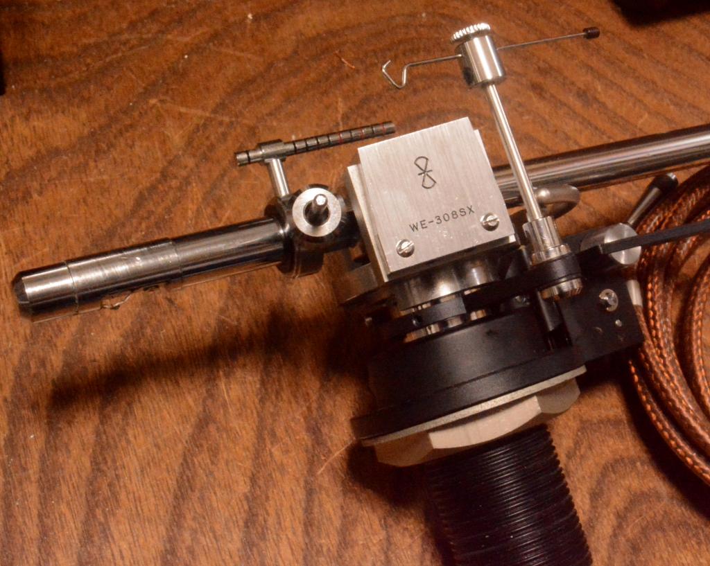 SAEC WE-308SX 9 inches tonearm with full set - original cable, ULS-3X shell * Mint condition