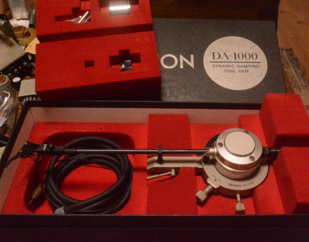 Denon DA-1000 long tonearm using for light compliance cartridge * Ex RARE