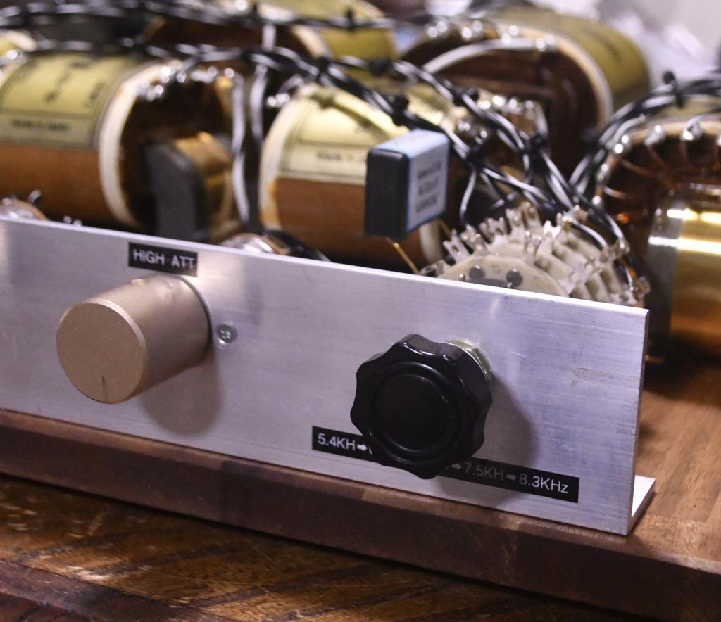 Special order made 3 ways network crossover order made for horn system