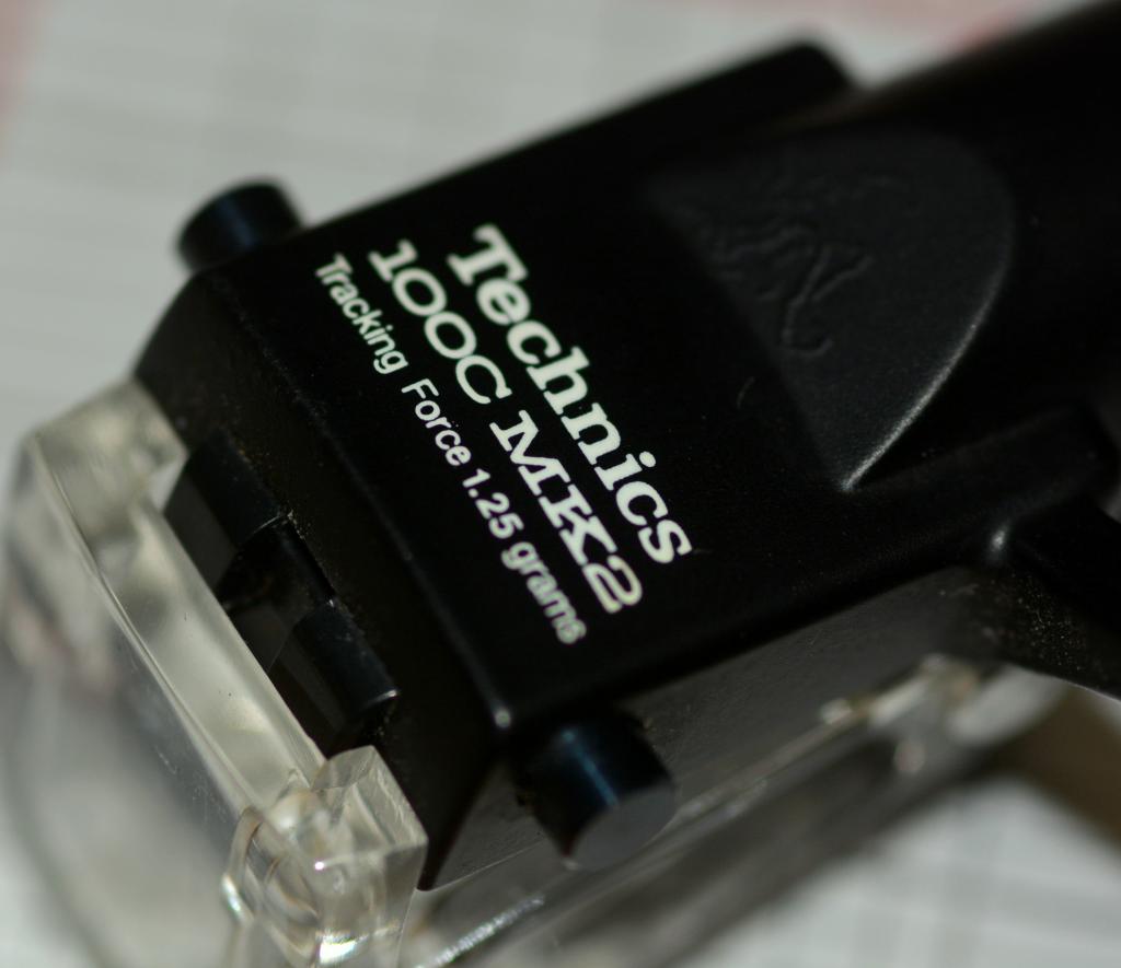 Technics 100C Mk2 MM cartridge