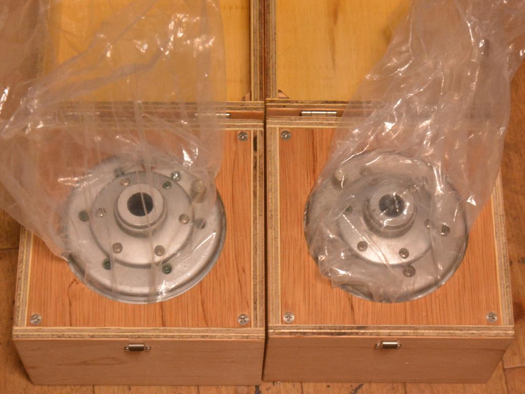 New old stock Early Pair GOTO UNIT SG-555TT titanium diaphragm for middle low range WE.555